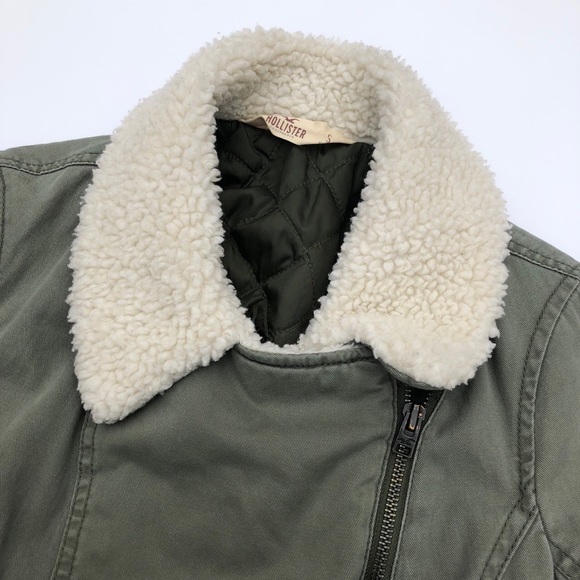 Hollister Olive Wrap Sherpa Jacket - Picture 2 of 4